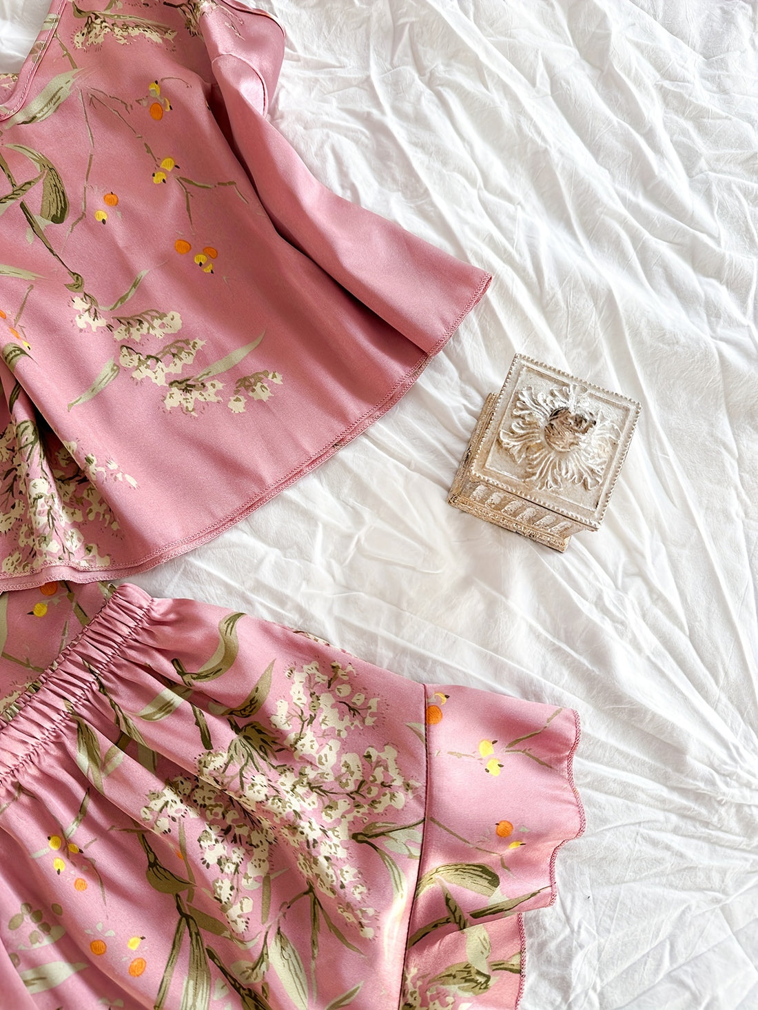 womens breathable comfortable printed nightgown