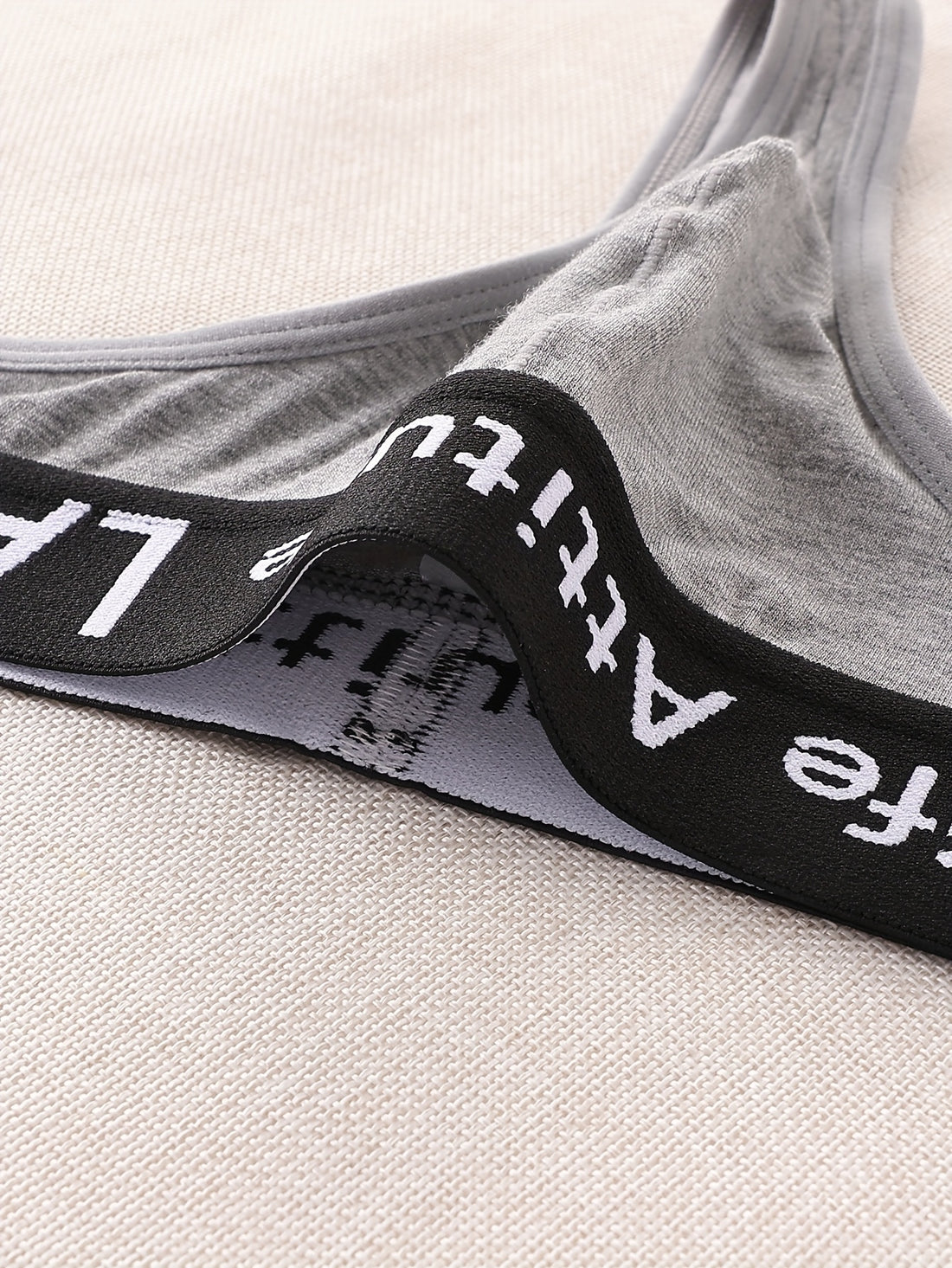 set stylish breathable low underwear in