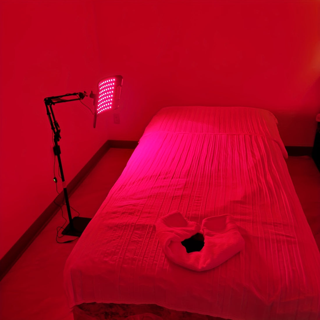 red light lamp infrared light stand 660nm