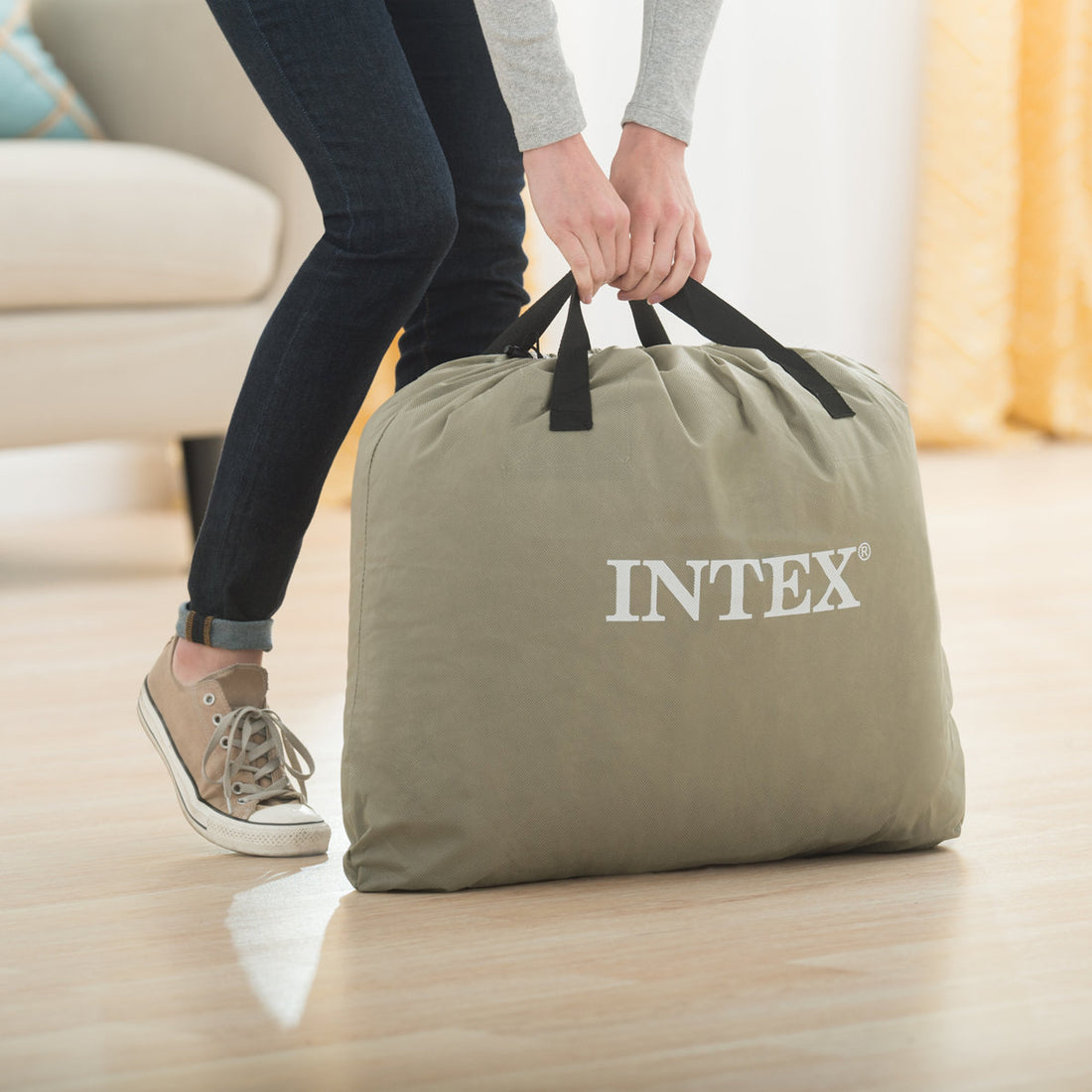 Intex 18" Queen Comfort Plush Elevated DuraBeam Airbed with Internal Electric Pump