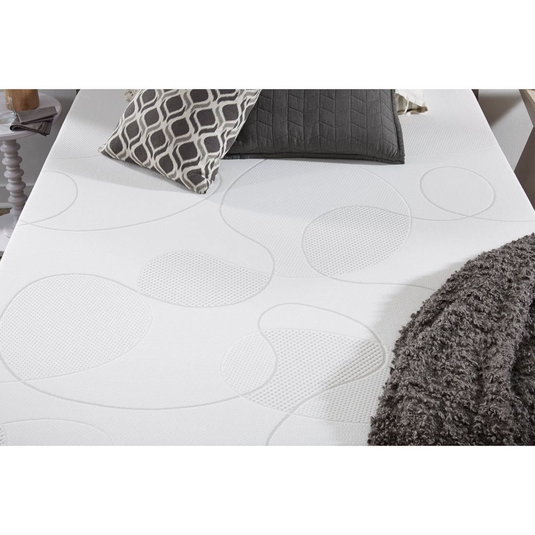 Otero Plush Memory Foam Mattress